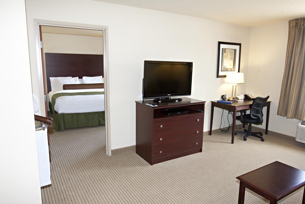 Cobblestone Inn & Suites - Langdon Zewnętrze zdjęcie