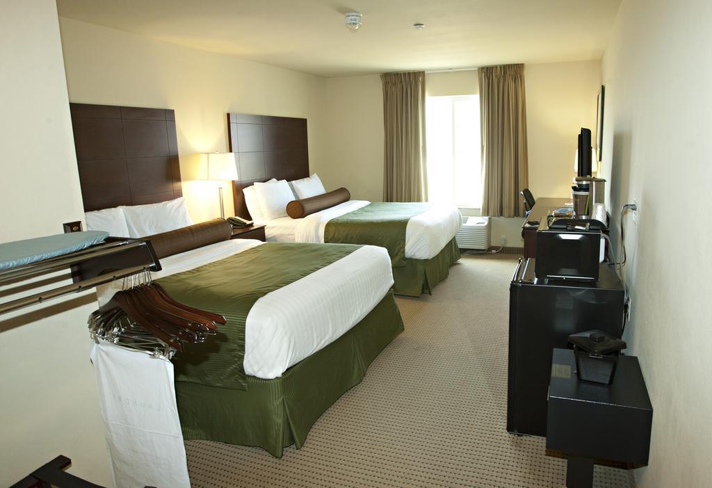 Cobblestone Inn & Suites - Langdon Zewnętrze zdjęcie