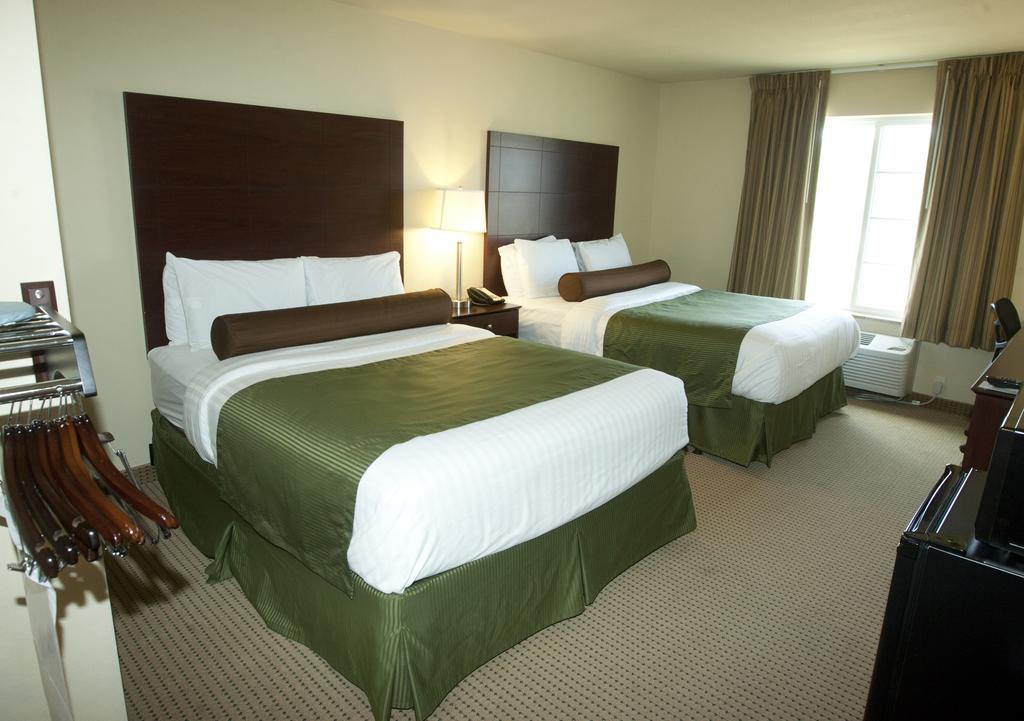 Cobblestone Inn & Suites - Langdon Zewnętrze zdjęcie