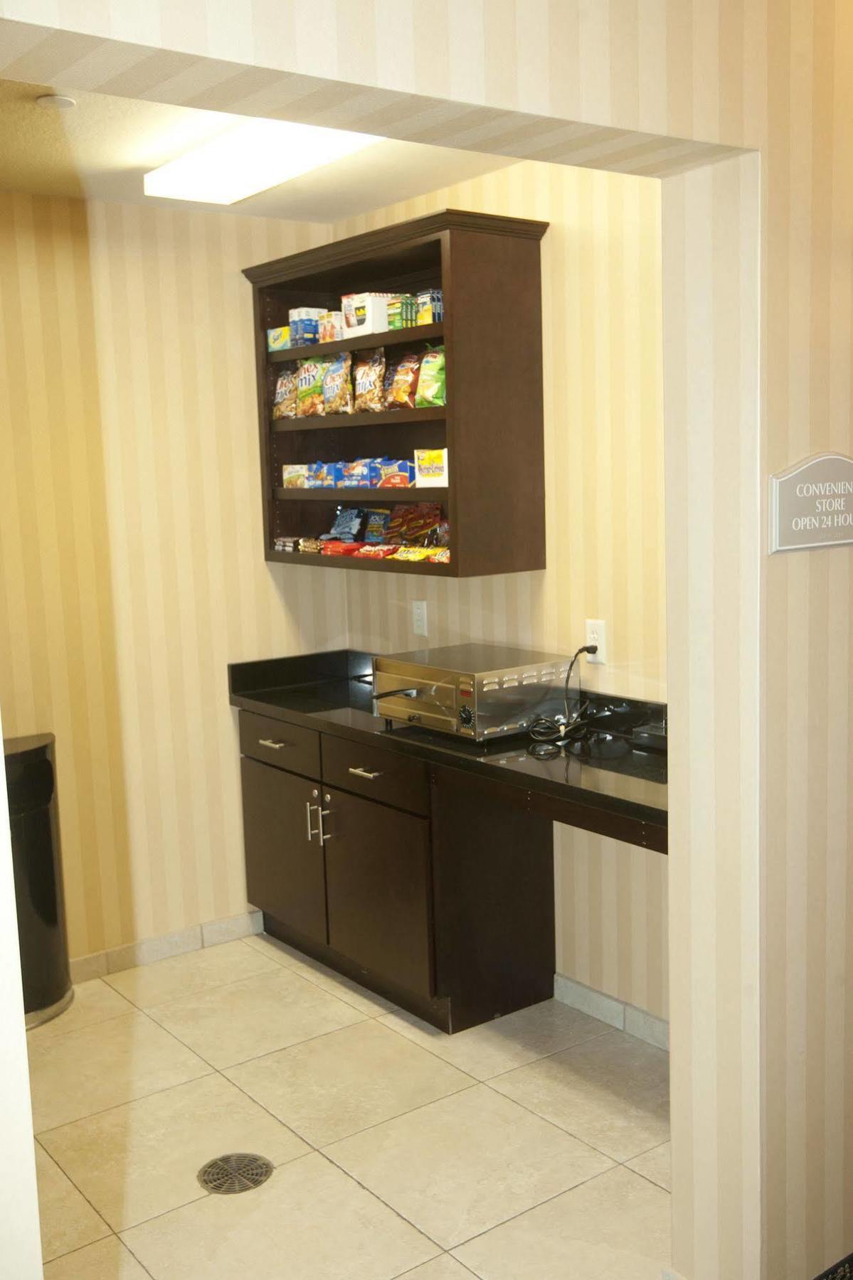 Cobblestone Inn & Suites - Langdon Zewnętrze zdjęcie