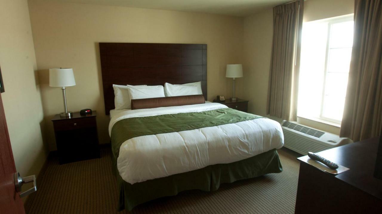 Cobblestone Inn & Suites - Langdon Zewnętrze zdjęcie